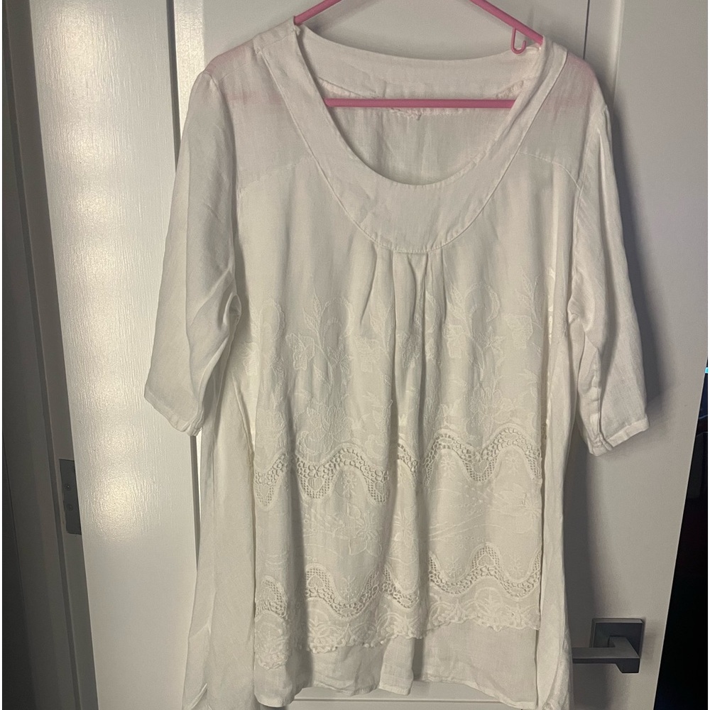 White embroidered loose fitting tunic